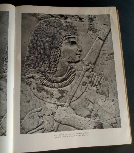 Egypt Architecture sculpture painting in three thousand years 