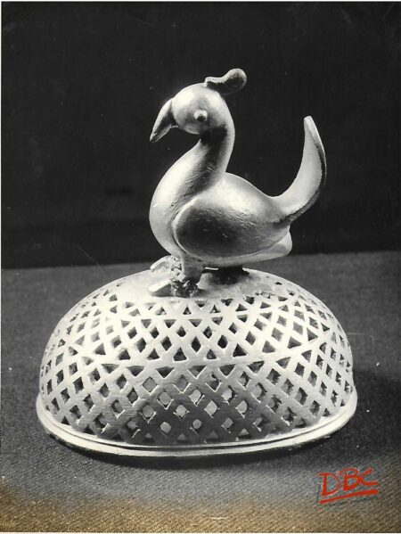 Metal scrubber