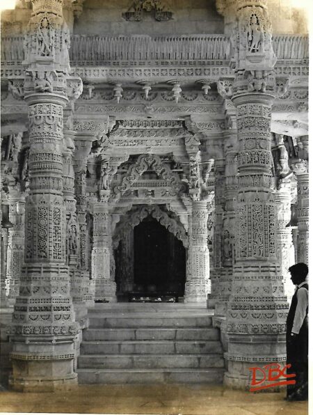 Ranakpur (Rajasthan)  Adi Nath Jain Temple, Interior Decoration
