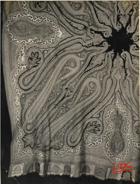 Shawl Kashmiri