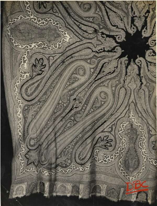 Shawl Kashmiri
