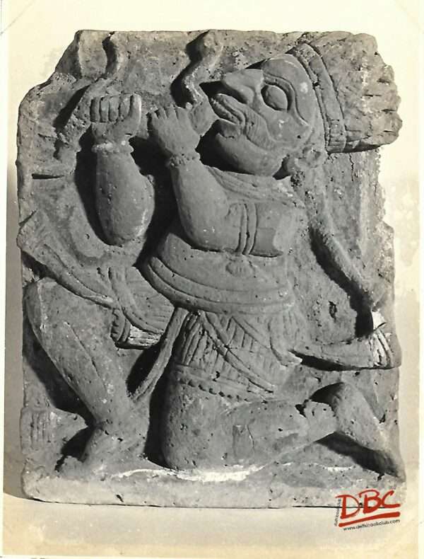 Bangal  Warrior (Knuled down) T.P terracotta