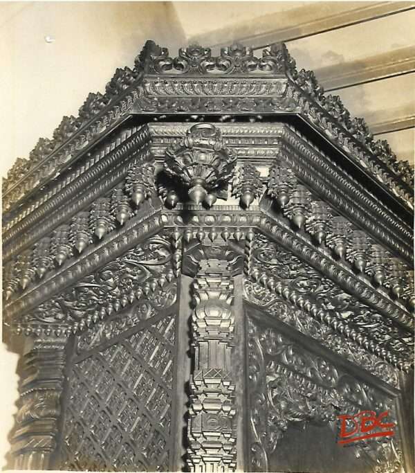 Side View of the Laarge Almirah Showing Details of Carving (A Particular Potoin is Emboridered)