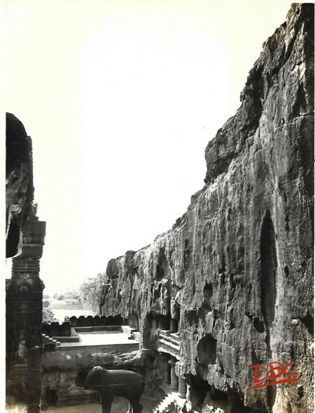 ELLORA CAVE 16 KAILASH FROM LANKESHWARE SHOWING THE DEPCUT OF ROCKS