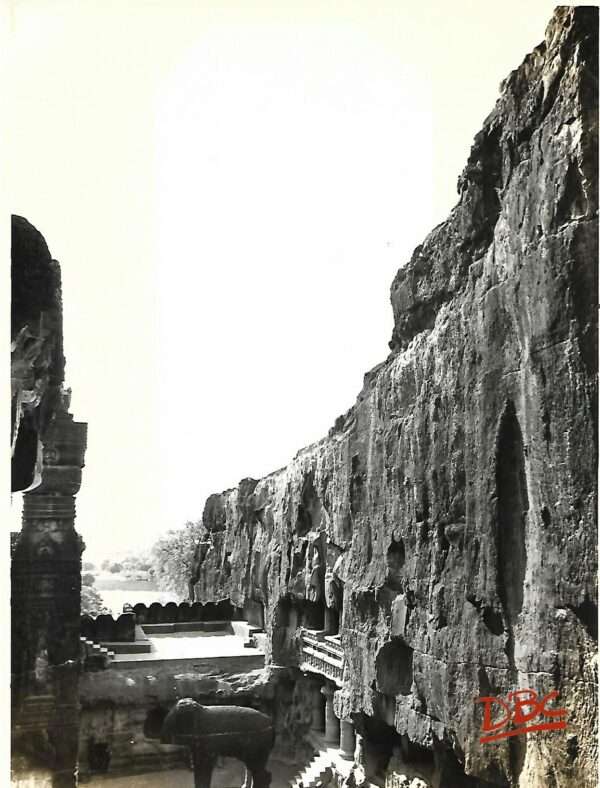 ELLORA CAVE 16 KAILASH FROM LANKESHWARE SHOWING THE DEPCUT OF ROCKS