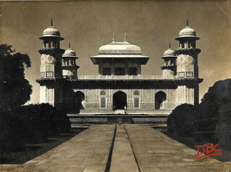 AGRA ITMADULAH GERENAL VIEW