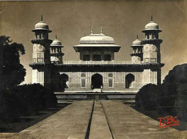 AGRA ITMADULAH GERENAL VIEW