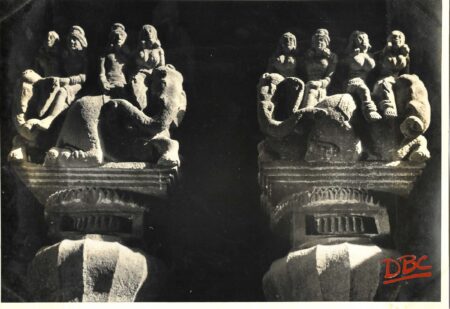 KARLA CAVE 1 DETAILS OF THE CAPITAL FIGURES ON THE PILLARS IN THE HALL