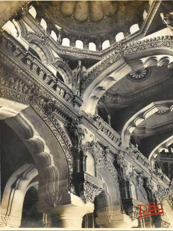 MADURA INTIRIOR SECORATION OF TIRUMALAI NAIKAR PALACE