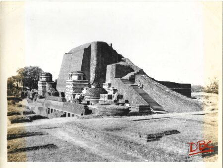 NALANDA STUPA III SITE