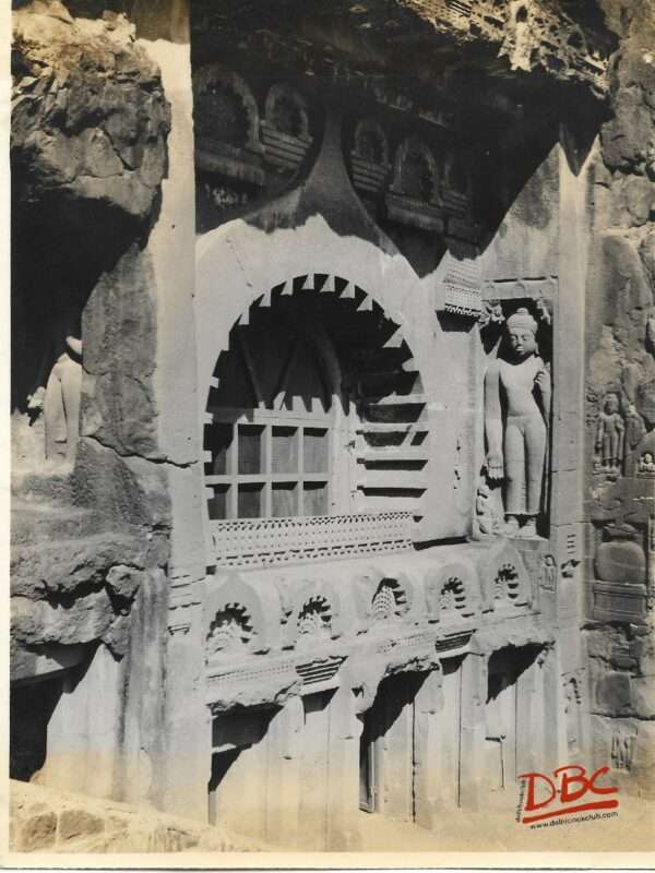 AJANTA : CAVE OF FAÇADE