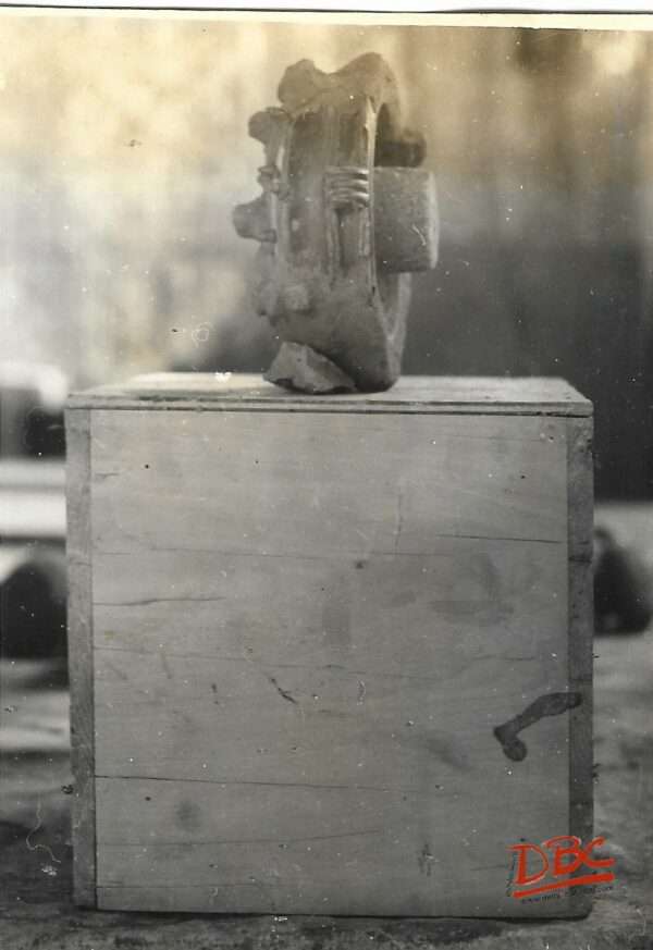 Model Mould Showing Interesection of Wax Layer and Cover Mould