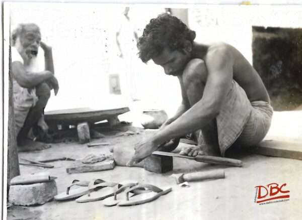 Filling The Tools For Scrapping The Clay