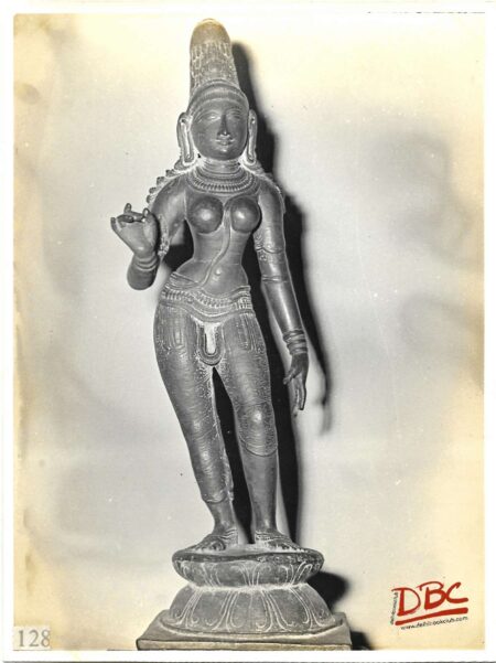 Parvathy 12th Century Mealiyur