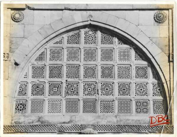 Ahmedabad : Jalli Wall