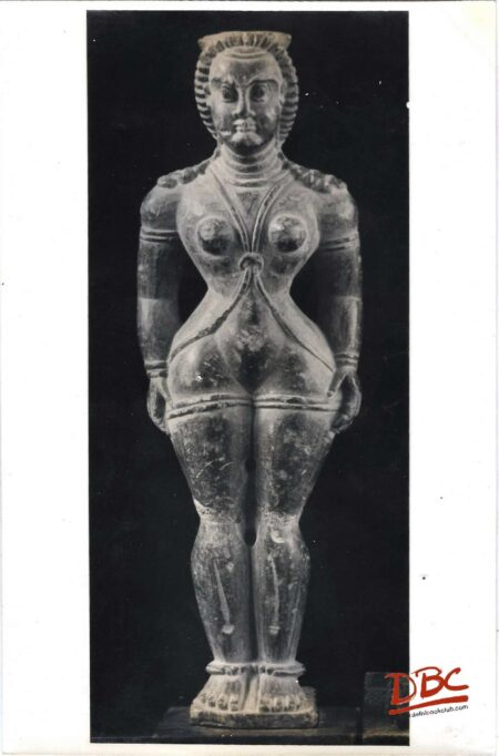 Taxila : Stone Female Fig. In the Round