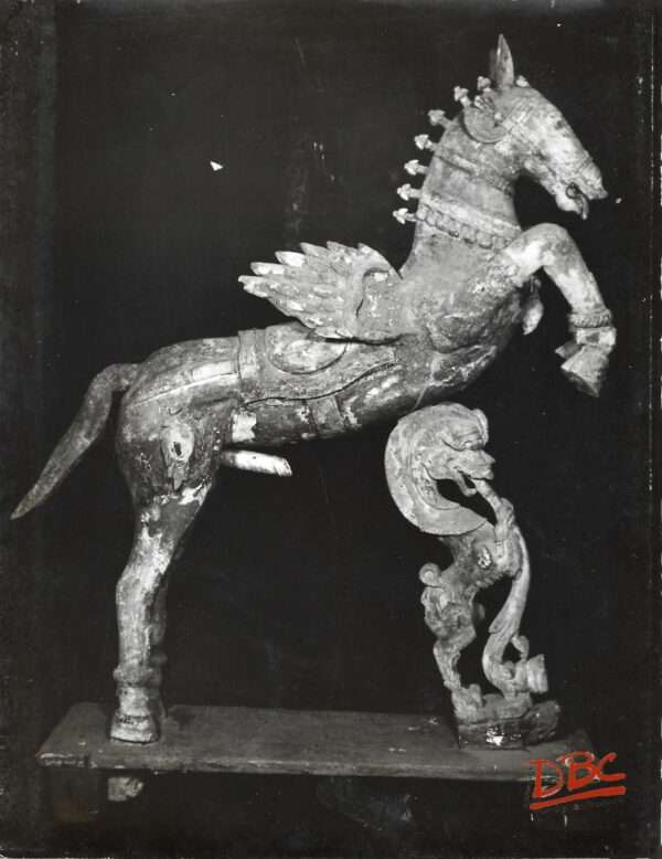 wood (horse winged ) karala