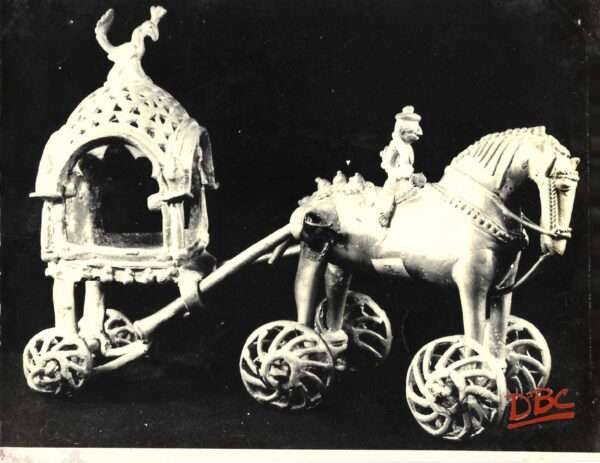 HORSE RATHA METALIC