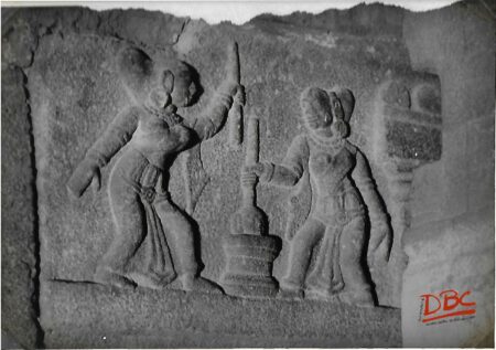 Lepakashi Veerabhadra temple Domastie seene