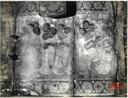 Lepakashi Veerabhadra temple Painting on the ceiling of Agastha cave
