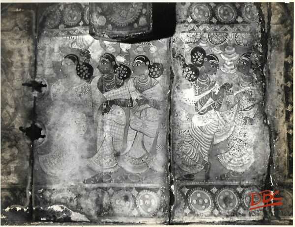 Lepakashi Veerabhadra temple Painting on the ceiling of Agastha cave