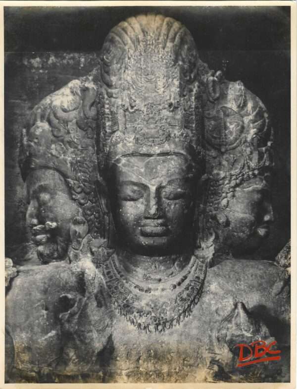 elephanta caves : trimurthi