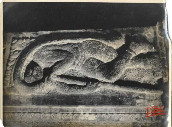 madura: meenakshu temple a figure