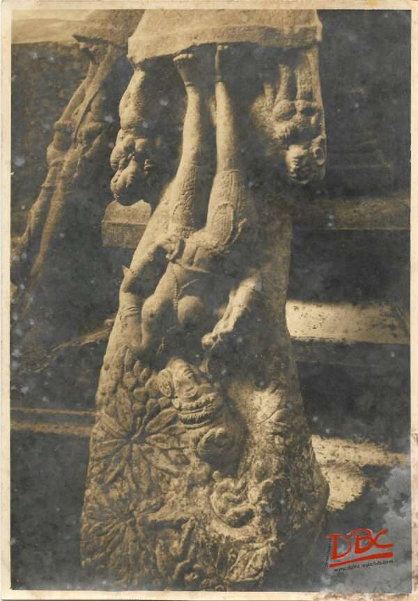 Badami Cave III : Bracket Figure