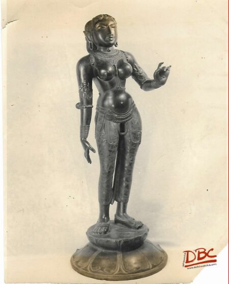 Female figure (metal)