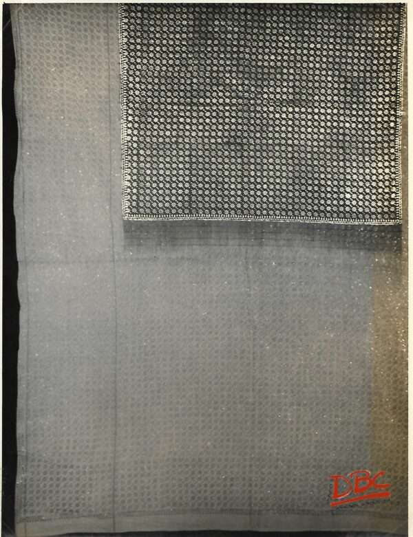 Violet coloured  Khdi sari