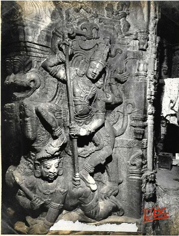 Lepakshi Veerabhdra Temple Aim Image in the Shriva
