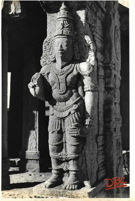 Lepakshi- Veeradhadra Temple A Pillar in Kalyan Mandapa