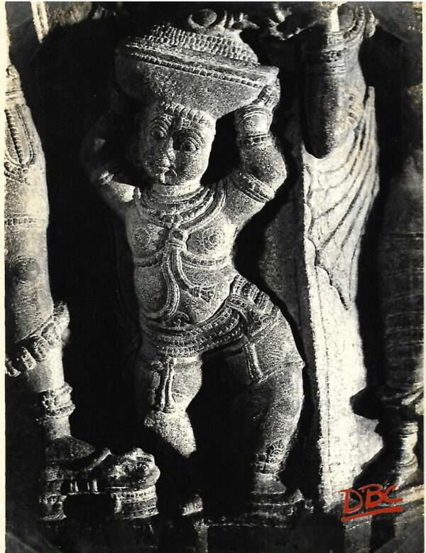 Lepakshi- Veeradhadra Temple Dwarf From Natyamandapa