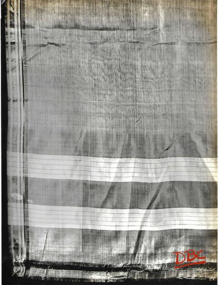 Maheshwari Sari