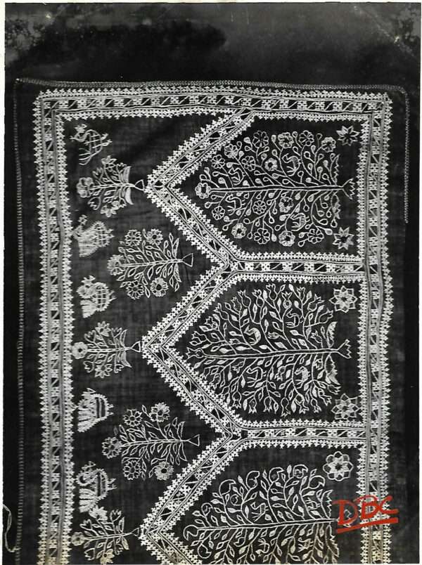 Daccai Banjara(Ceiling Pardah)
