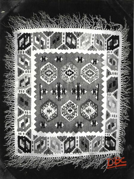 Yngoslav Woolen Assam