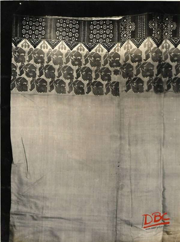 Embroidered Mebhala