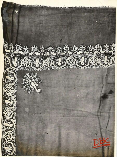 Black Geogrtho Sari