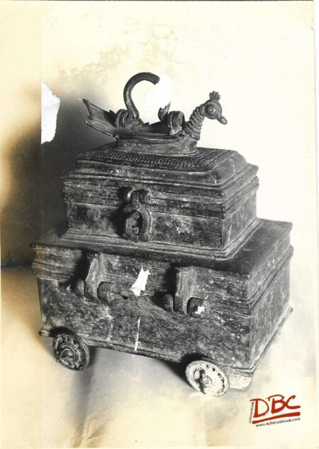 wheeled box brass