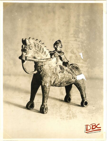 rider on the horse back toy  with out wheels (brass)