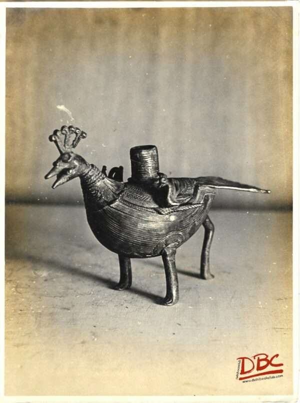 Lamp in the Shape of a Peaocock(Brass)