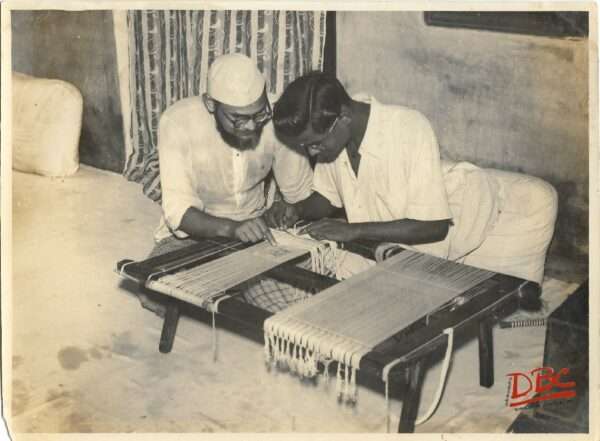 md abul husan fiving training to a boy