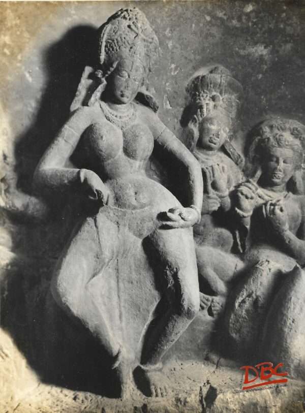 auraigalbad dancer