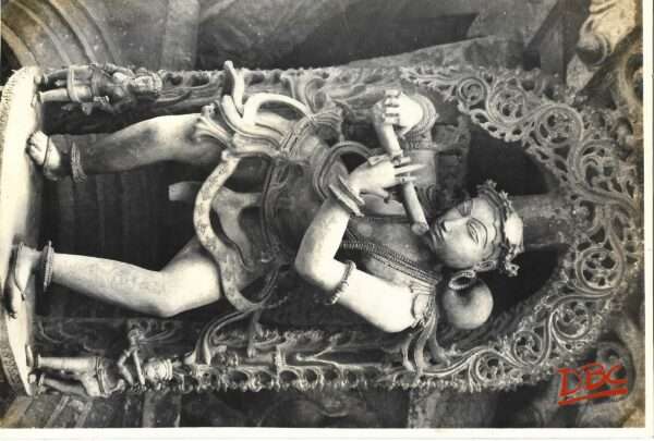 belur : bracket figure