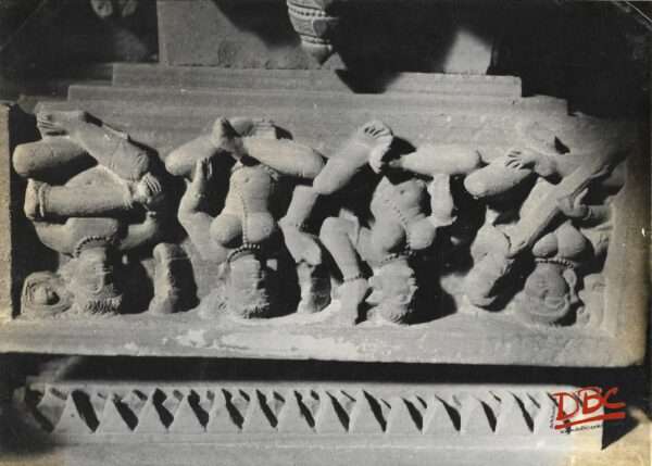 khajuraho : Lakshman Temple - prakshna path - musician