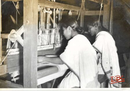 LOOM WEAVING FROM MADRAS