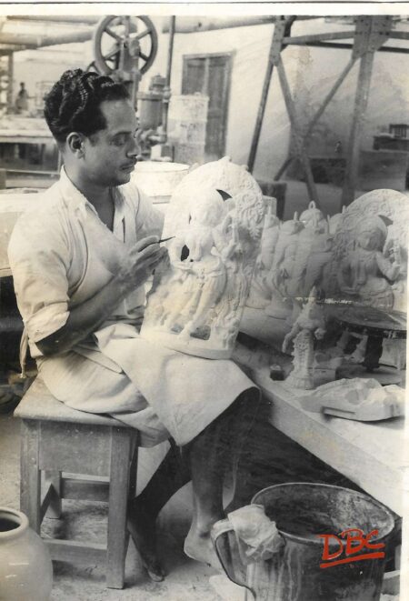 SCULPTURE POLISHING FROM SOUTH INDIA