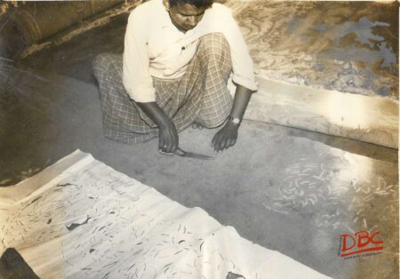 making desgins on carpet