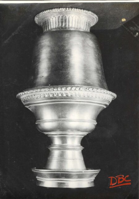 brass vase