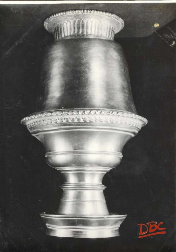 brass vase